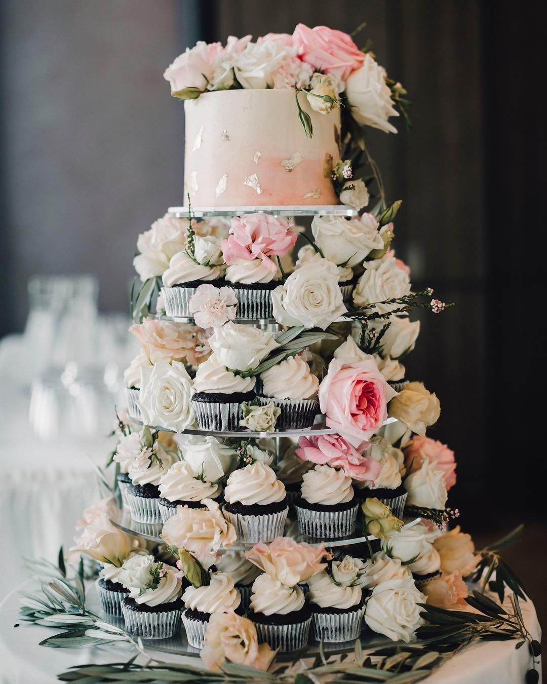 Alternative Wedding Cake Ideas Wedding Cake Alternatives