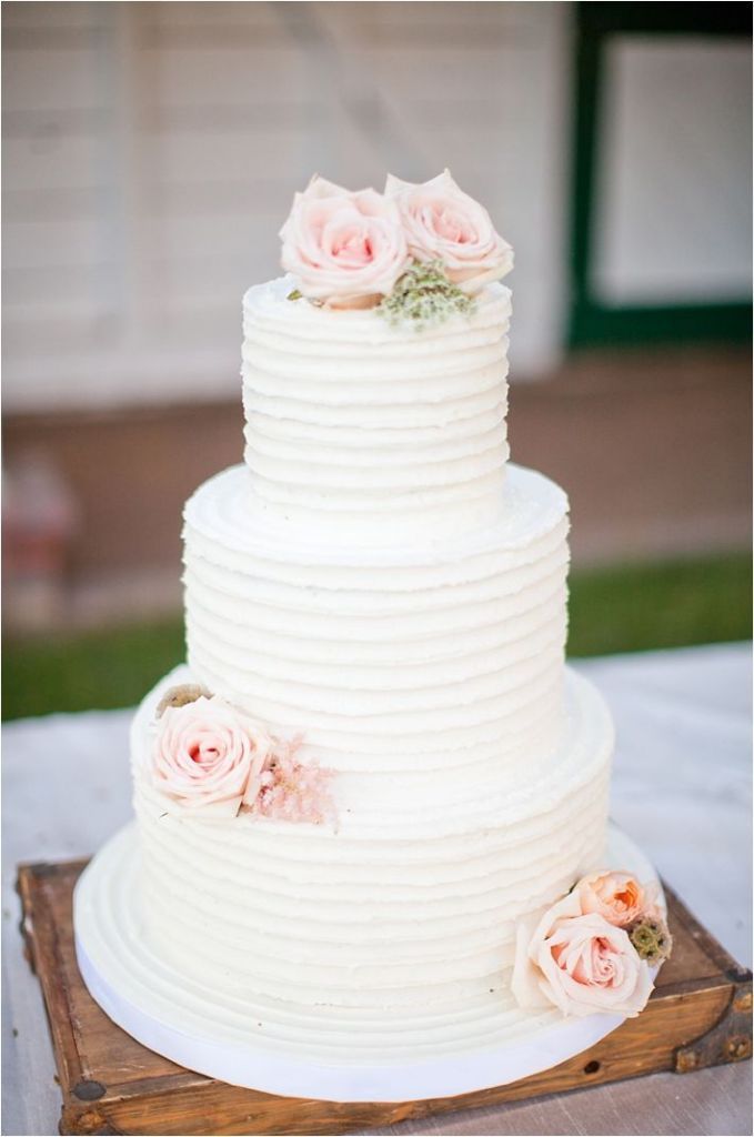 25 Buttercream Wedding Cakes We D Almost Kill For With Tutorial
