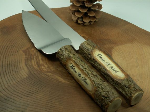 These Rustic Set Cake Knife With Natural Cute And Old Tree Wood
