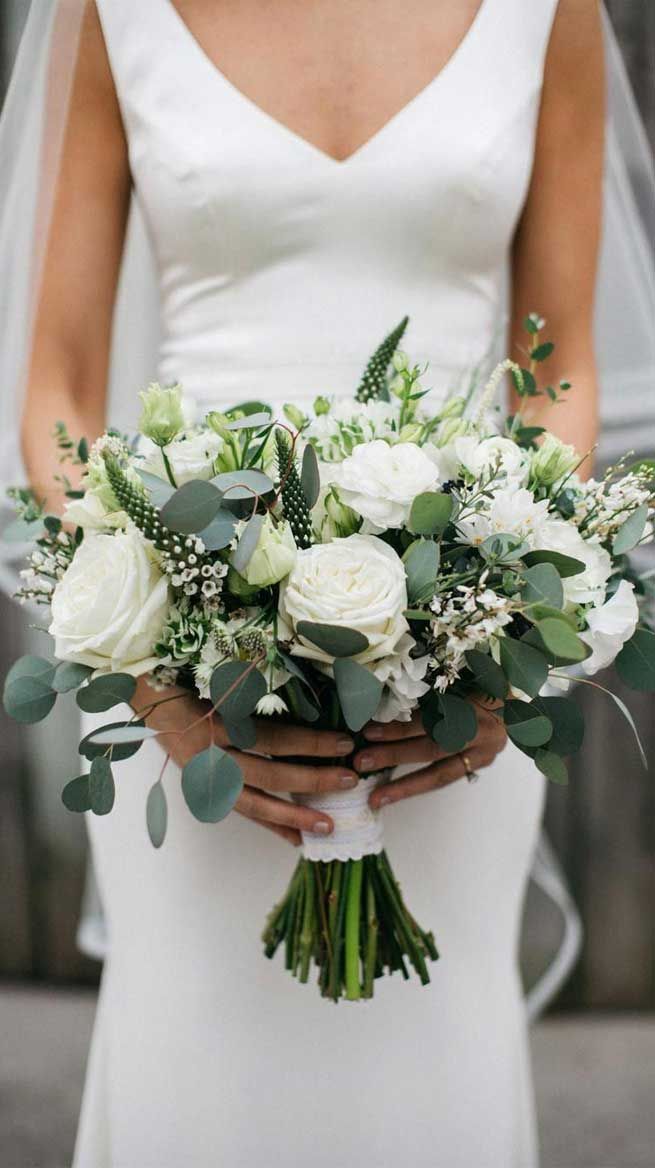 The Prettiest Wedding Bouquets 2020 Restaurant Wedding Wedding