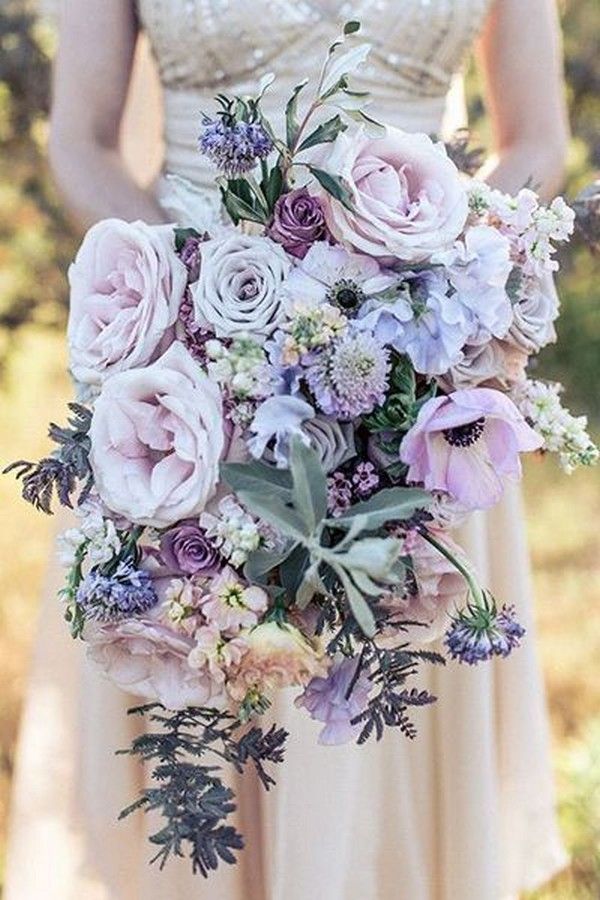 25 Brilliant Wedding Bouquets For Spring Summer 2020 Anemone