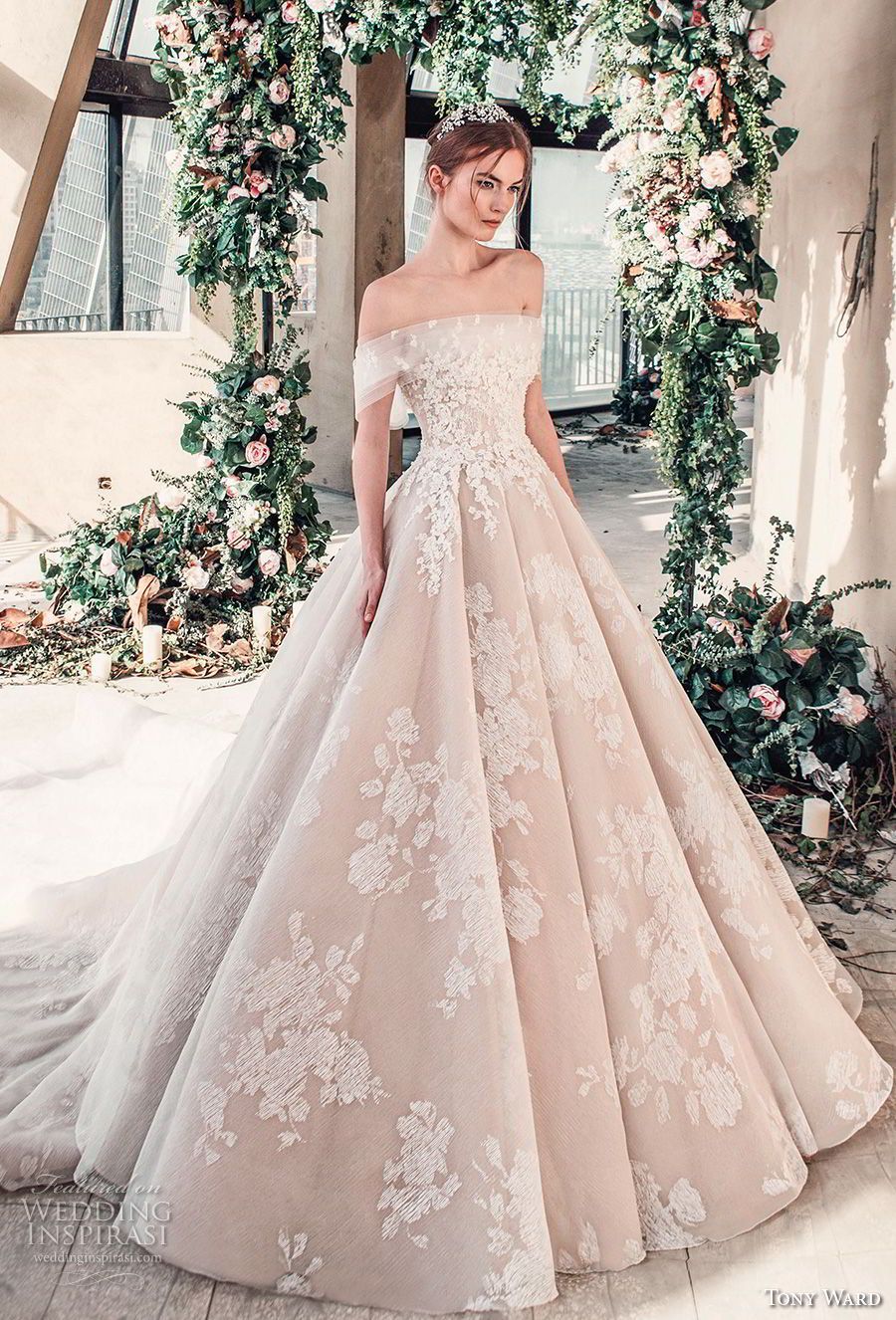Tony Ward La Mariee Spring 2019 Wedding Dresses Roman Romance