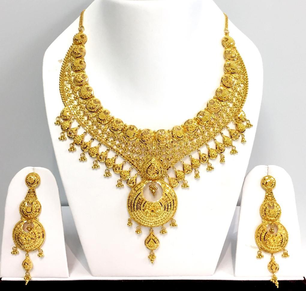 22k 3 Piece Gold Set Gold Jewelry Indian Wedding Jewelry